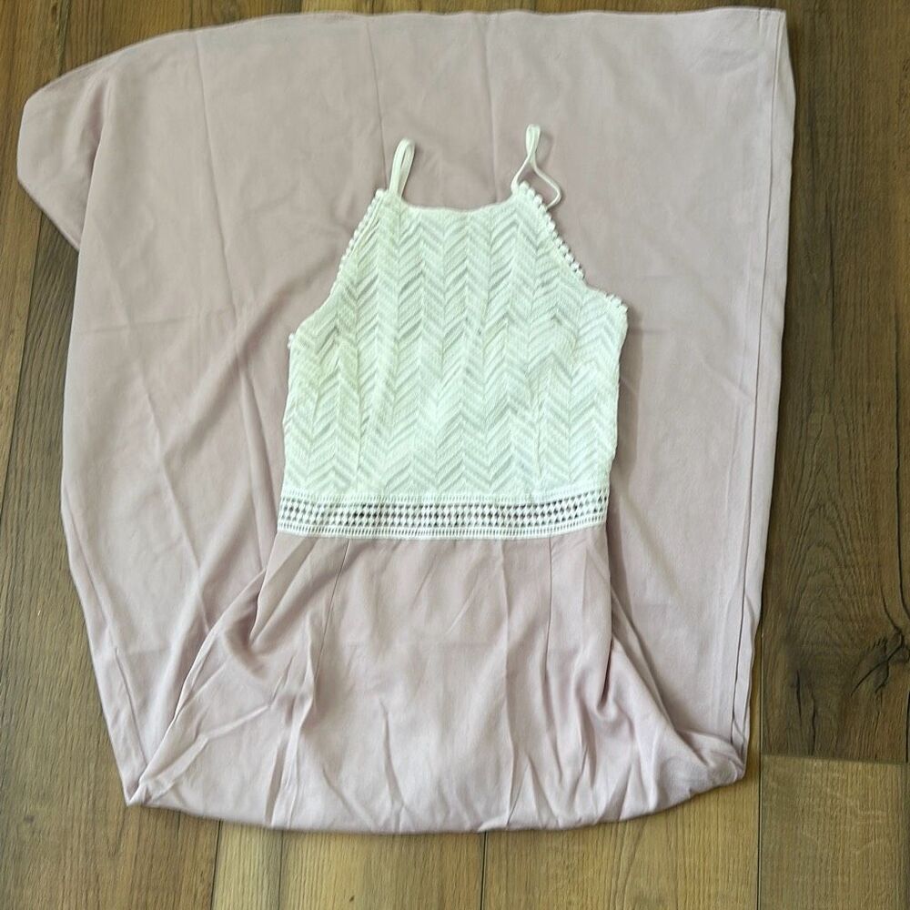 NWT Available by Angela Fashion Maxi Dress Womens Medium Pink White Sleeveless